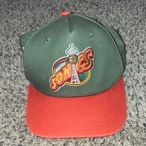 Mitchell & Ness Green Cap with Red Accents